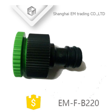 EM-F-B220 Adaptador de conector de manguera de jardín de plástico